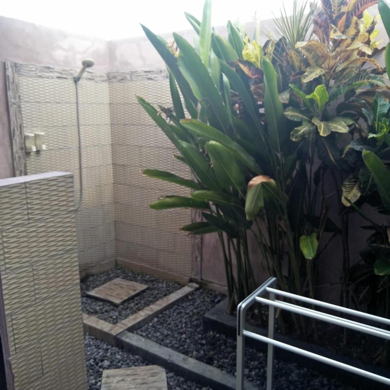 Kubu Sunset Guest House Nusa Lembongan Exterior foto